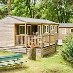 5 Pers Avec Terrasse A - Api-1-52-1225 *