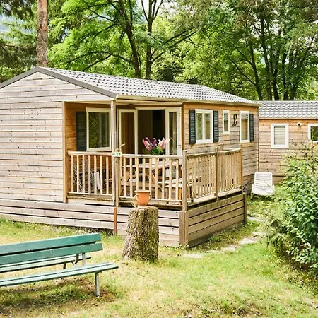 5 Pers Avec Terrasse A - Api-1-52-1225 *